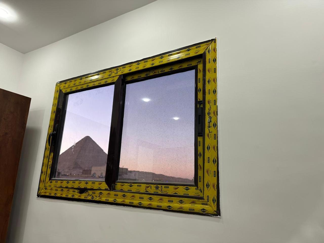 Prince Pyramids Inn Kafret el-Gabal Exteriör bild